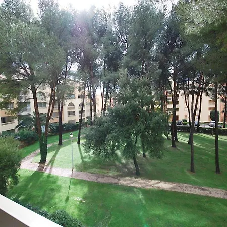 La Barde P-733 Διαμέρισμα *